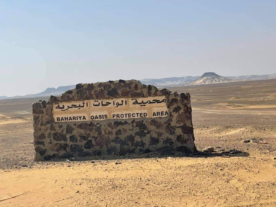 A treasure of Wonders of EgyptA white desert that makes you feel like visiting another planet